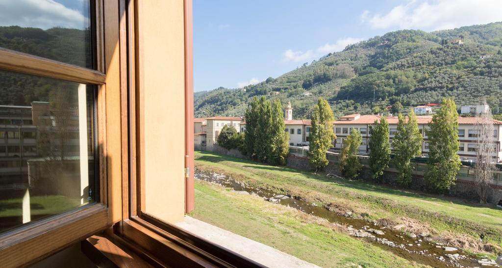 Altido Palazzo Piazza Mazzini Hotel Pescia Exterior photo